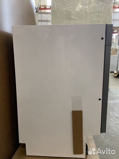 Встраиваемая посудомоечная машина Grundig gnvp4551