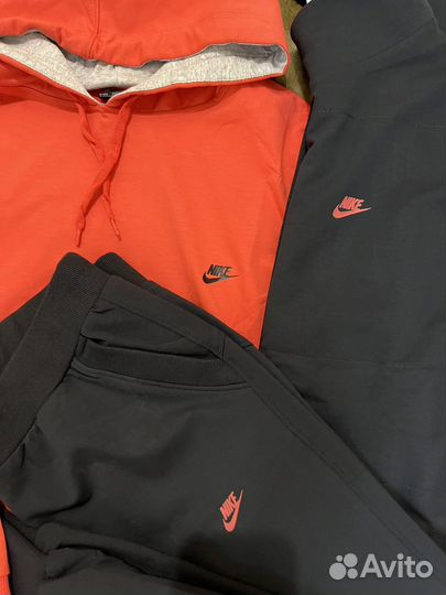 Спортивный костюм женский,размер S