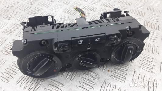 Блок управления печки и климат-контроля volkswagen