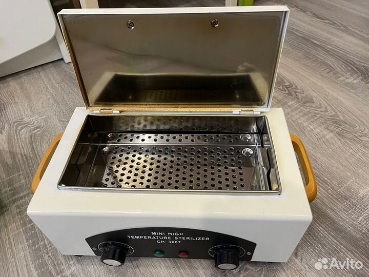 Стол для маникюра