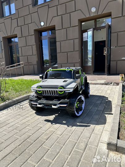 Электромобиль детский джип новый