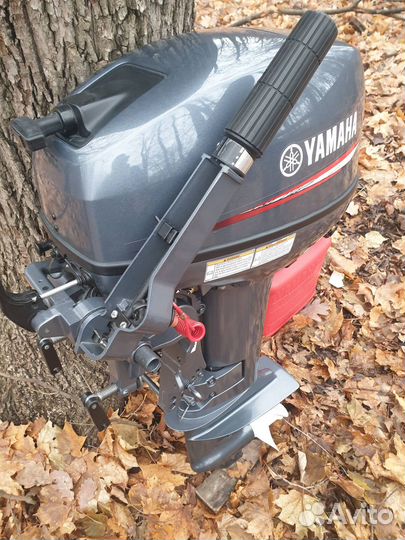 Лодочный мотор Yamaha 9.9-15 л.с. Состояние нового