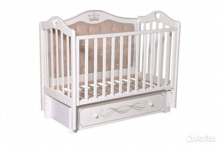 Кровать детская с мягкой спинкой