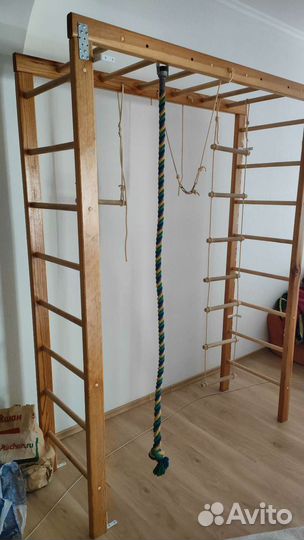 Детский спортивный уголок