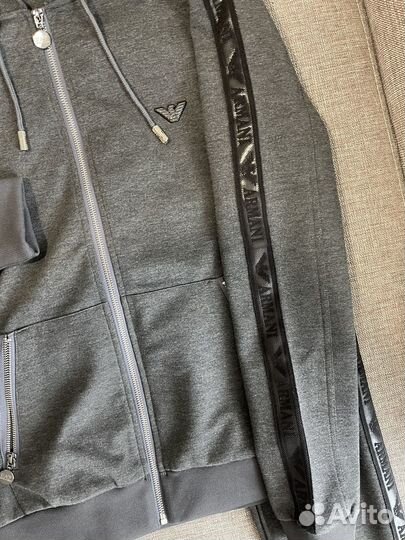 Спортивный костюм emporio Armani 46-48