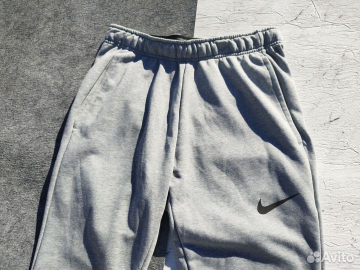 Спортивные штаны Nike Dri Fit Tapered