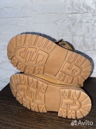 Ботинки детские 21 размер