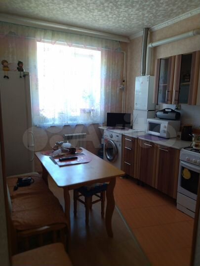 2-к. квартира, 43 м², 4/4 эт.