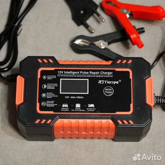 Новое автомобильное зарядное устройство