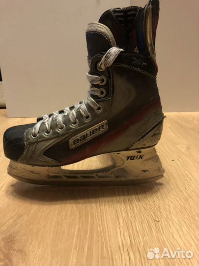 Хоккейные коньки bauer X7.0