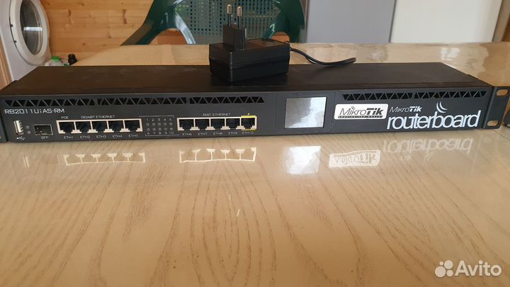 Mikrotik routerboard, RB201 1UiAS-RM