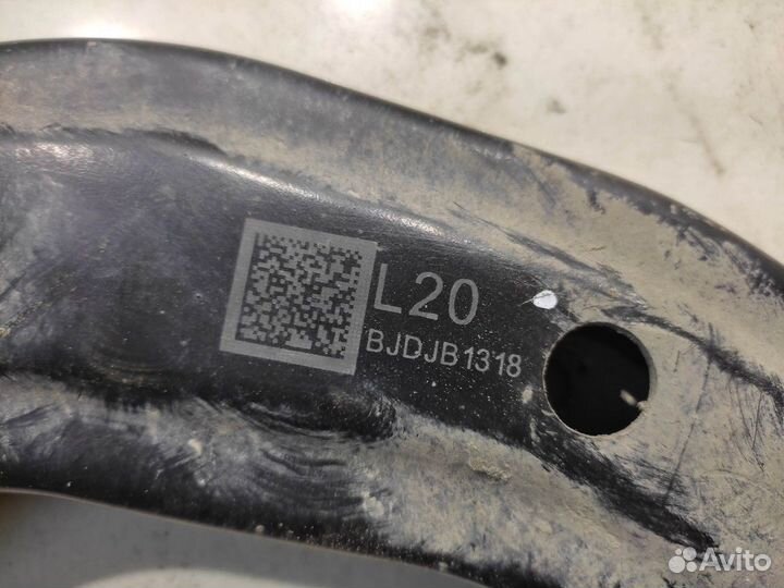 Рычаг подвески(задний левый) (Hyundai Sonata)