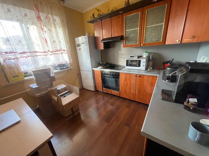 2-к. квартира, 63,2 м², 2/5 эт.