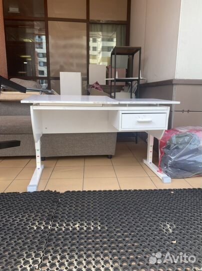 Растущая парта и стул