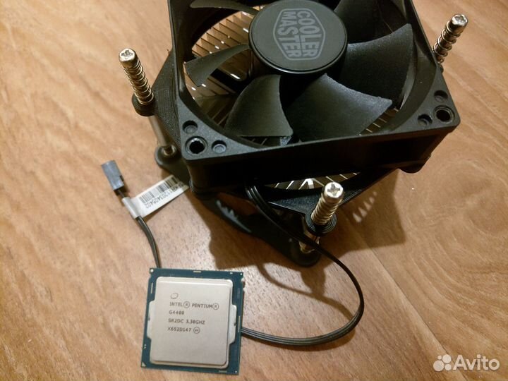 Процессор intel pentium g4400 + кулер