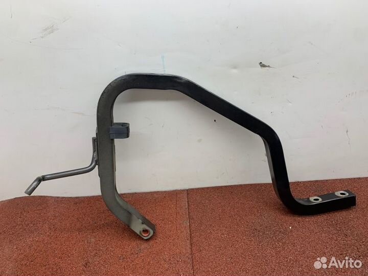 Петля багажника Renault Logan 2 L8 K7M812 1.6 2019