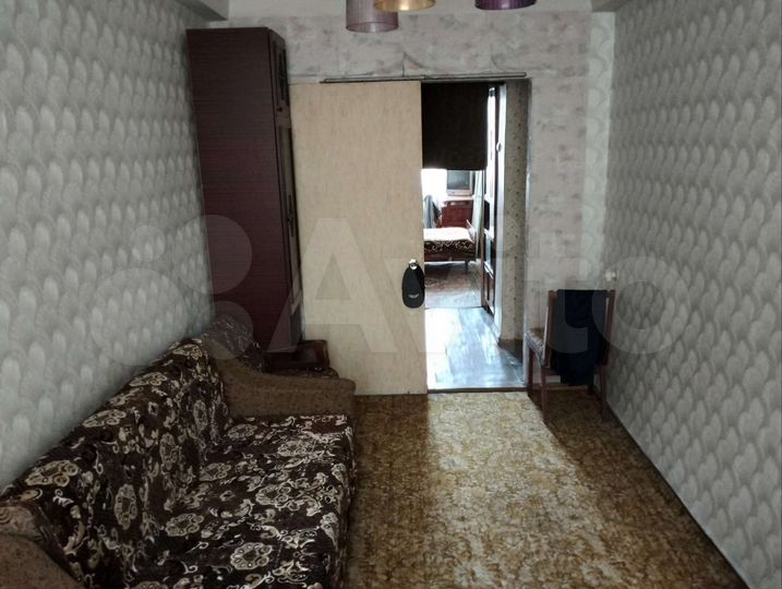 Комната 10 м² в 3-к., 1/4 эт.