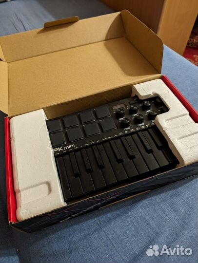 Миди клавиатура akai pro mpk3 mini
