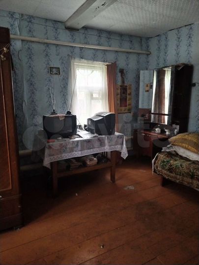 Дом 42 м² на участке 5 сот.