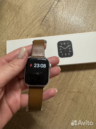 Apple Watch SE 40мм, 2021г