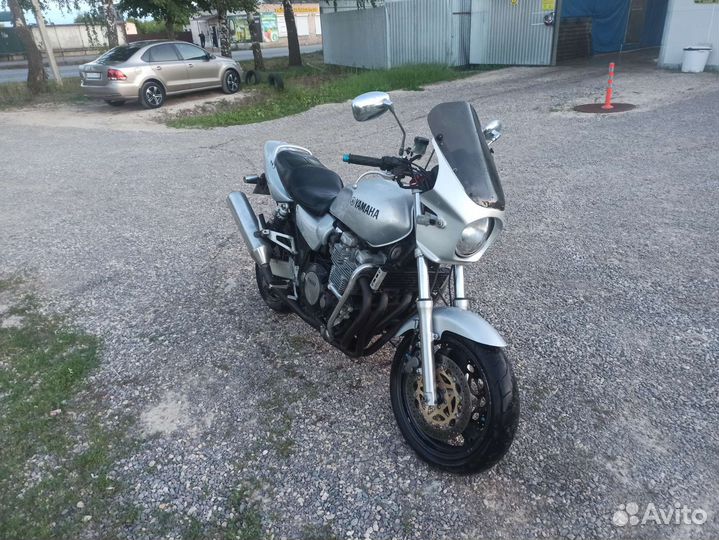 Xjr 1200