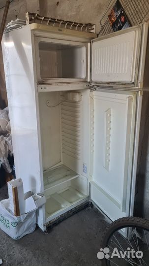 Холодильник бу