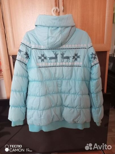 Легкий женский пуховик