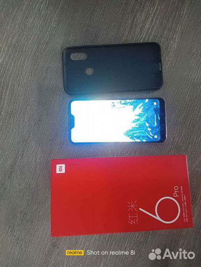 Xiaomi Redmi 6 Pro, 4/64 ГБ
