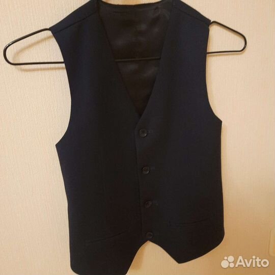Школьная жилетка для мальчика
