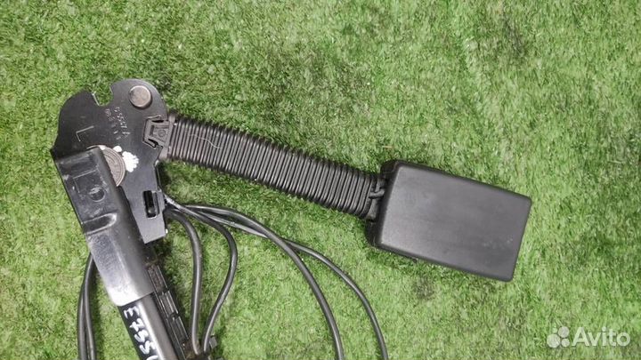 Преднатяжитель ремня левого Land Rover Freelander