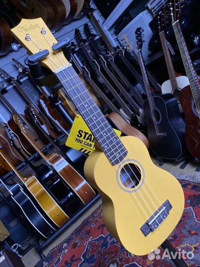 Укулеле Veston сопрано Жёлтая