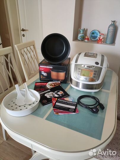 Мультиварка redmond RMC-M70