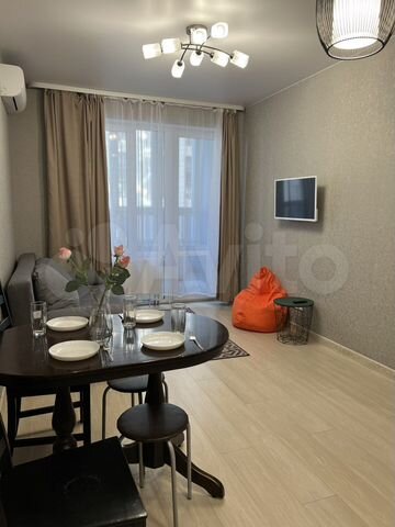 2-к. квартира, 45 м², 8/25 эт.