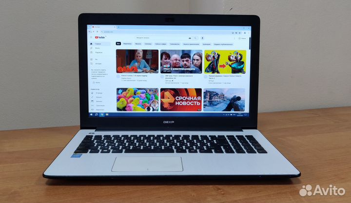 Ноутбук 15.6