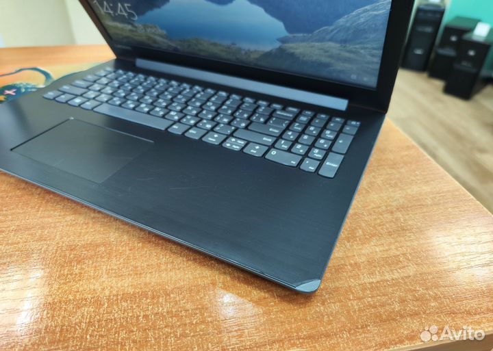 Ноутбук Lenovo 15.6