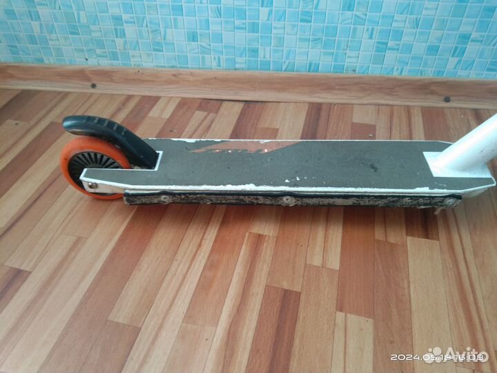 Трюковой самокат