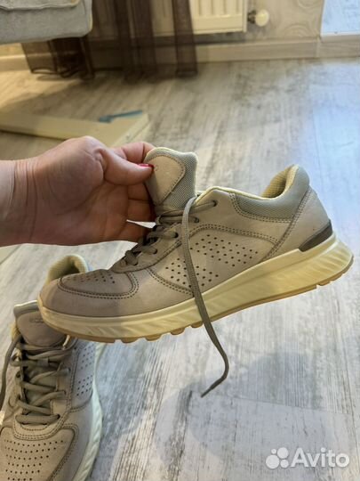 Кроссовки женские летние кожа Ecco