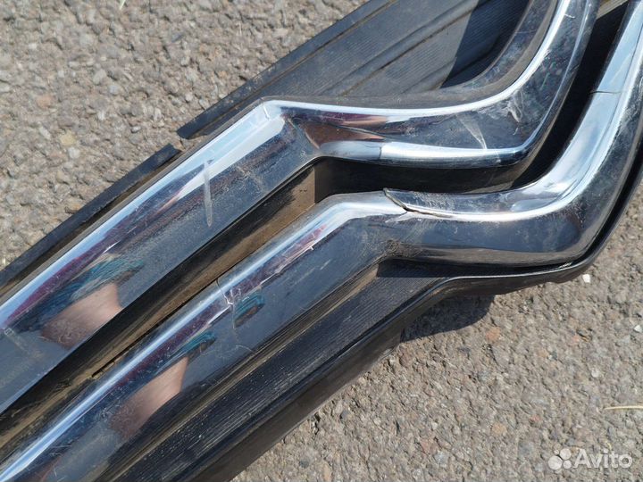 Решетка радиатора Citroen C4 aircross