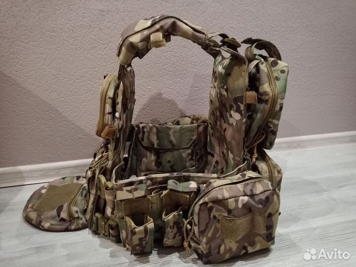 Разгрузка тактическая плитник бронежилет с подсумк