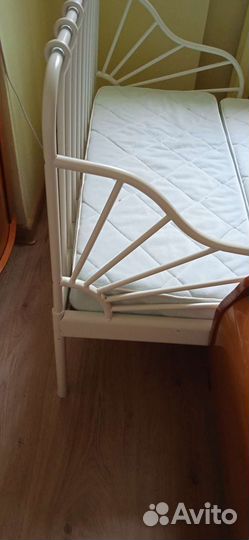 Кровать Икеа миннен с матрасом