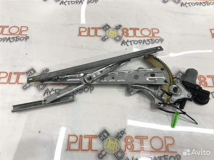 Стеклоподъемник задний правый Nissan Fuga (Y50) 2