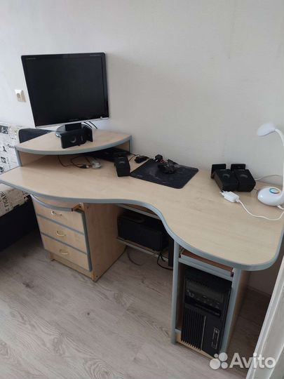 Компьютерный стол бу