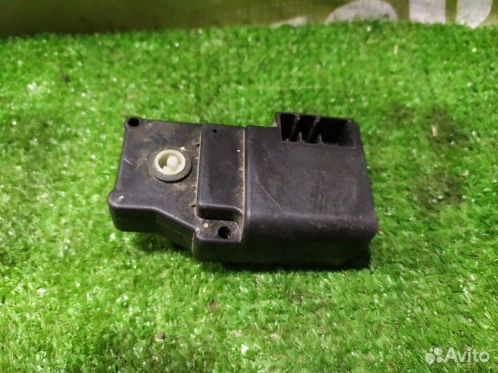 Сервопривод заслонок печки Geely Emgrand Ec7 FE1