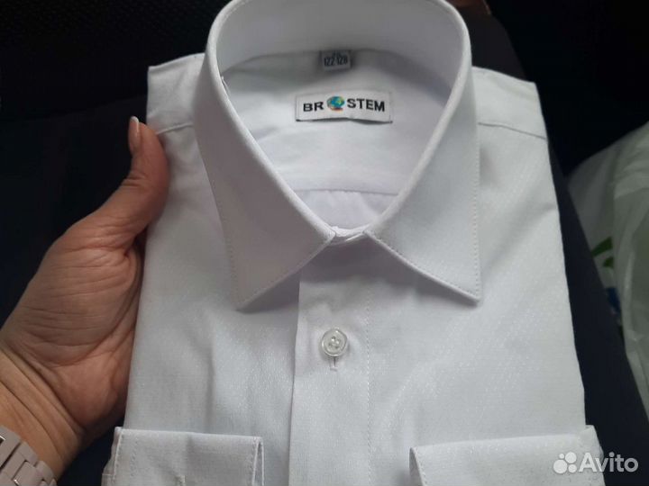 Белая рубашка на мальчика