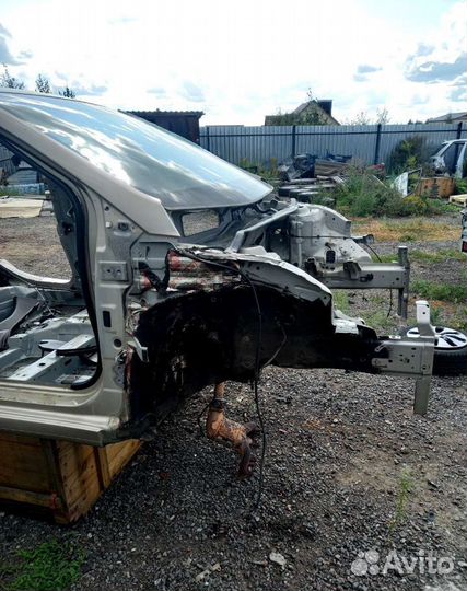 Четверть передняя правая Hyundai Solaris