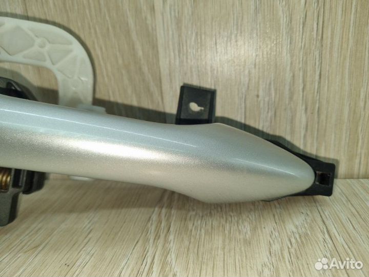 Ручка двери наружная передняя правая Hyundai Ix35