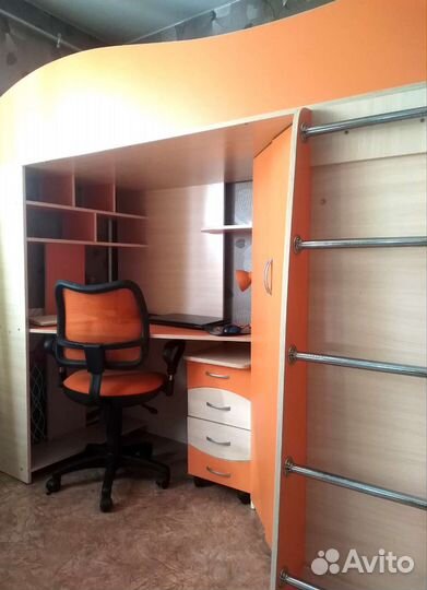 Детский школьный уголок