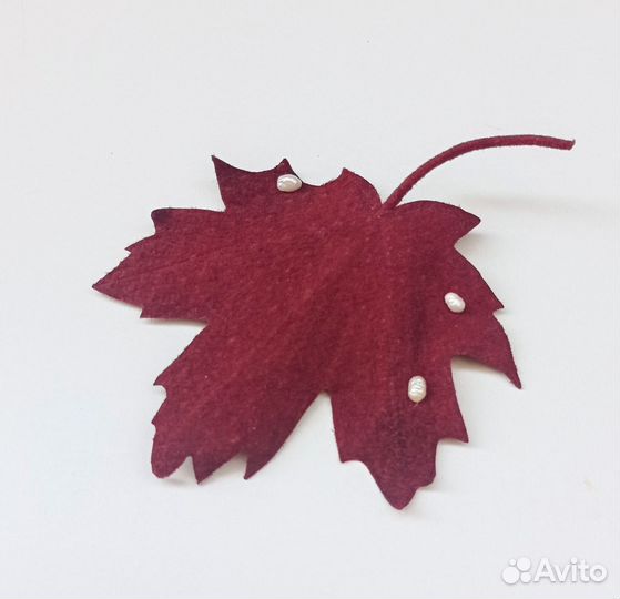 Брошь из замши Клён. Бархатная осень 2