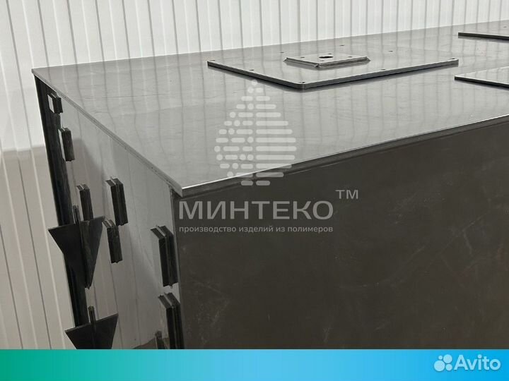 Емкость. Реактор с тремя мешалками V4 m3