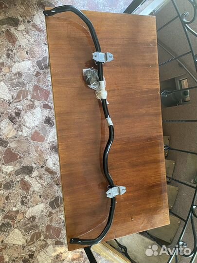 Стабилизатор volkswagen tiguan 2011 новый